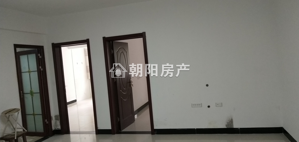湖滨公园城 96平 南向两室两厅 单价3639元 交通便利购物便捷