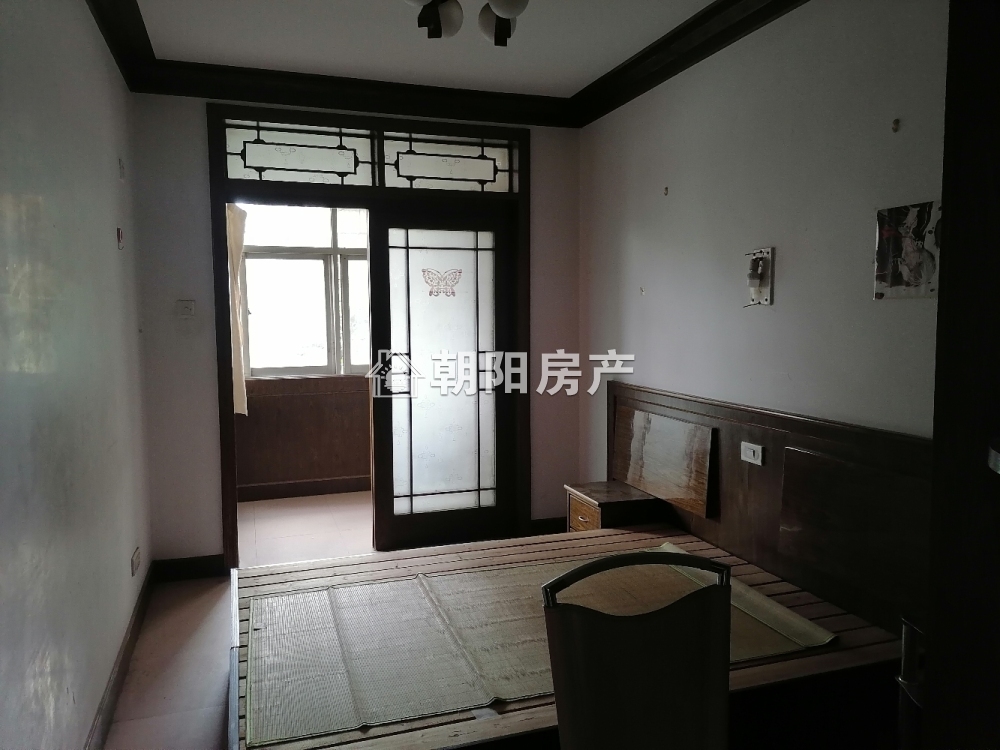 吉安小区 70平 南向两室一厅 满两年 采光好 交通便利