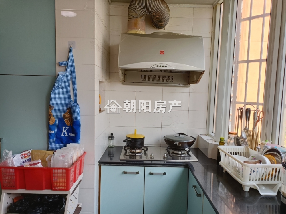 申欣苑3室2厅精装出售