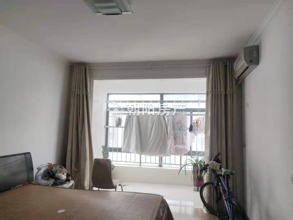 奥林花园 129平 南向三居 满两年 简装 交通便利