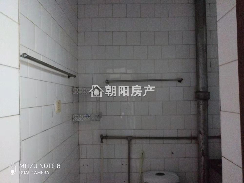 农金大院 71平 朝南两室 满两年 学区房 交通便利