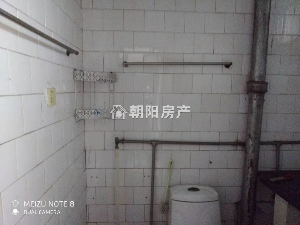农金大院 71平 朝南两室 满两年 学区房 交通便利