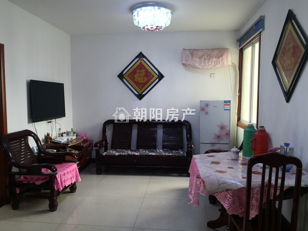 新袁庄A区 68平 南向两室一厅 满两年 单价1911元/平