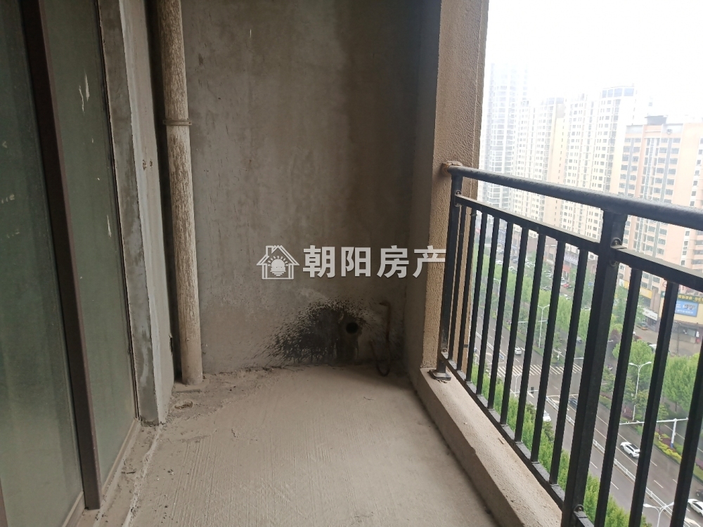 翰林锦城 106平 南向三室二厅 采光好 交通便利 随时看房