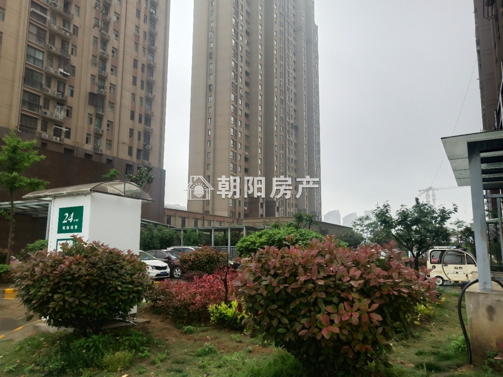 翰林锦城 106平 南向三室二厅 采光好 交通便利 随时看房