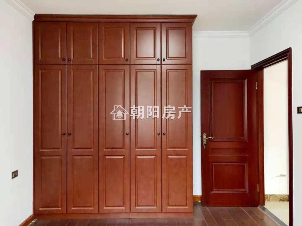 半山观邸 187平 五室二厅三阳台 满两年免税 精装学区房
