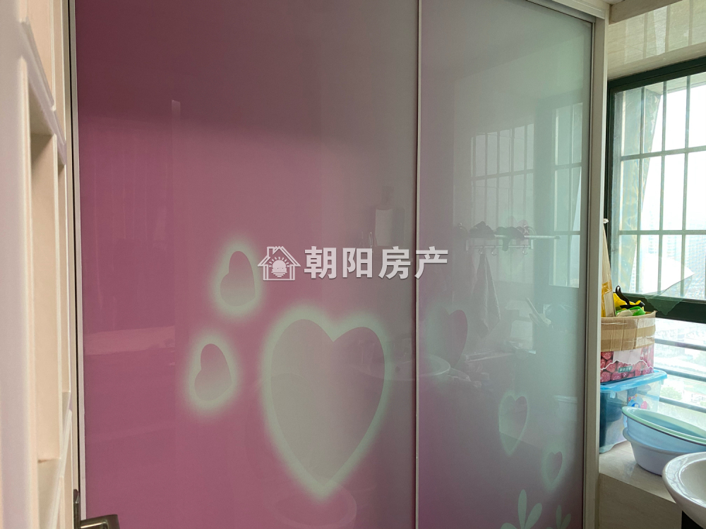 广场景苑 149平 南北通透三室二厅 精装 满两年 学区房