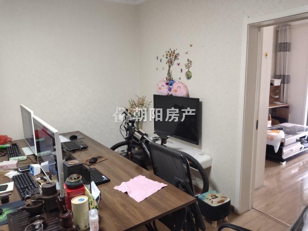 湖滨雅居 71平 南向两室一厅 精装 交通便利 随时看房