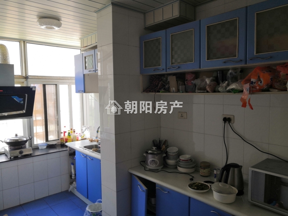 沁园小区 127平 南向三居采光好 单价6456元/平 随时看房