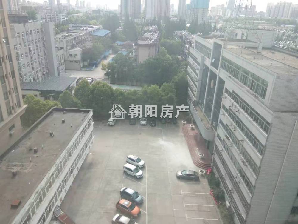 信谊金座 56平 精装一室 满两年 交通便利