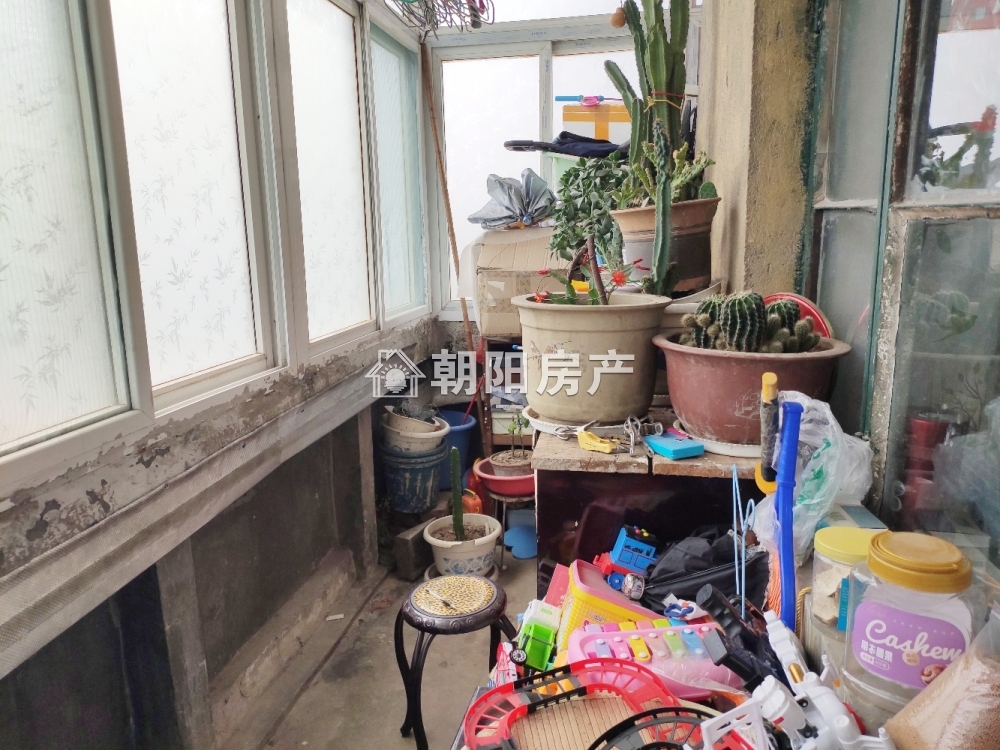 安化村 80平 南向三室 满两年 学区房 随时看房