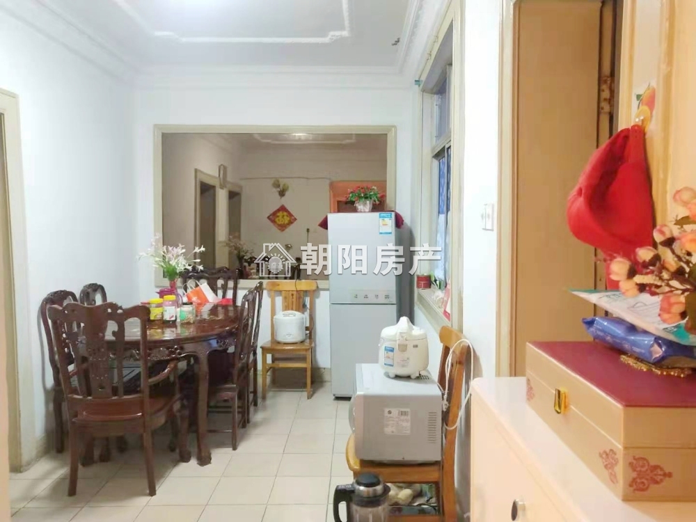 龙湖小区 59平 南向两室一厅 简装 交通便利 购物便捷