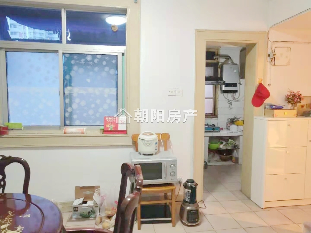 龙湖小区 59平 南向两室一厅 简装 交通便利 购物便捷