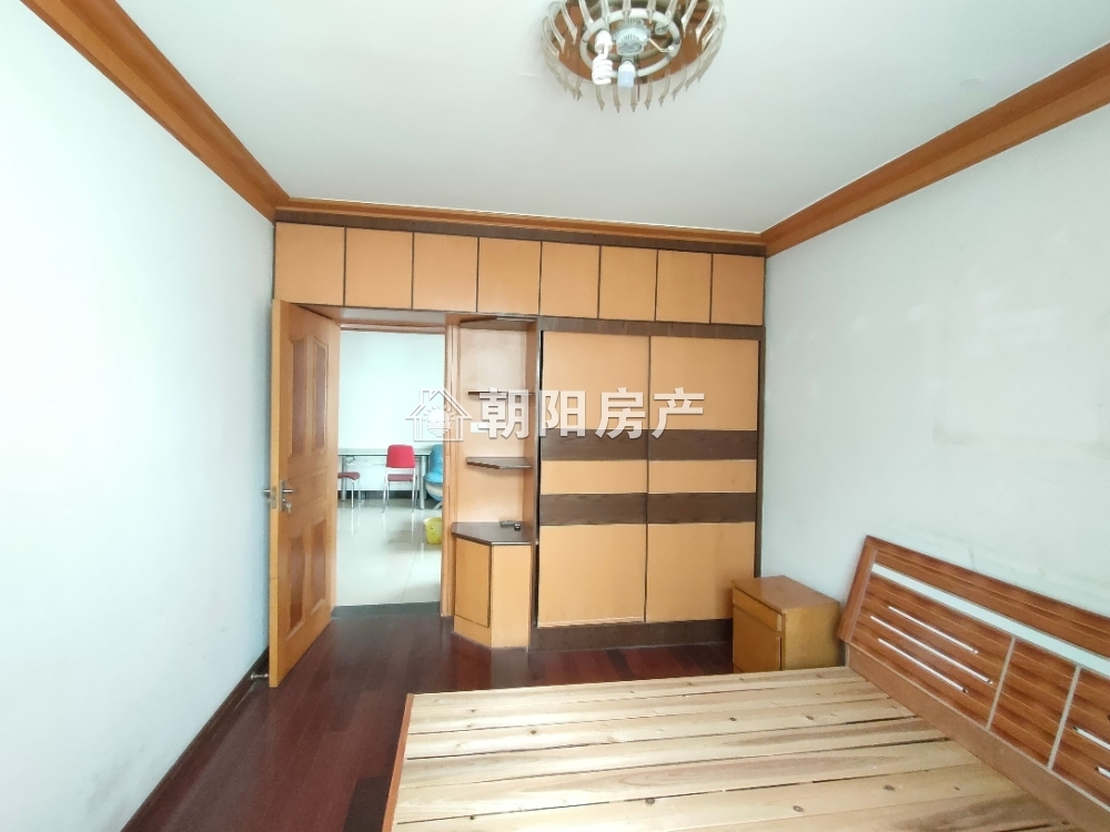 计委小区 80平 南向两居 学区房满两年 采光好