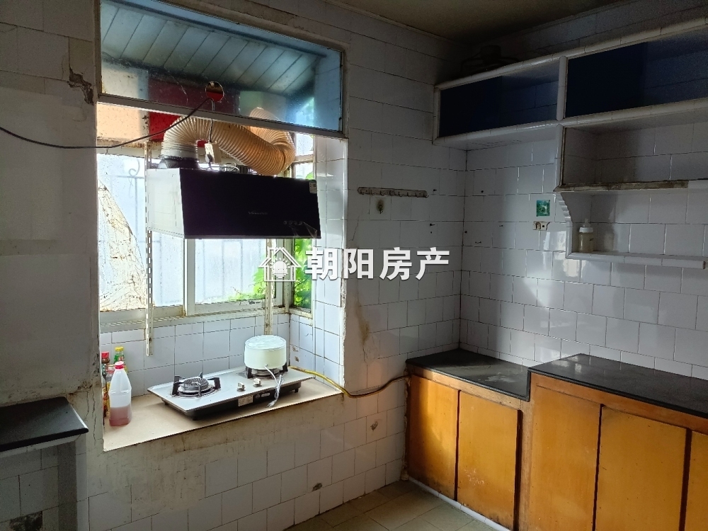 淮滨街道一幼综合楼 2室2厅 简装 诚心出售