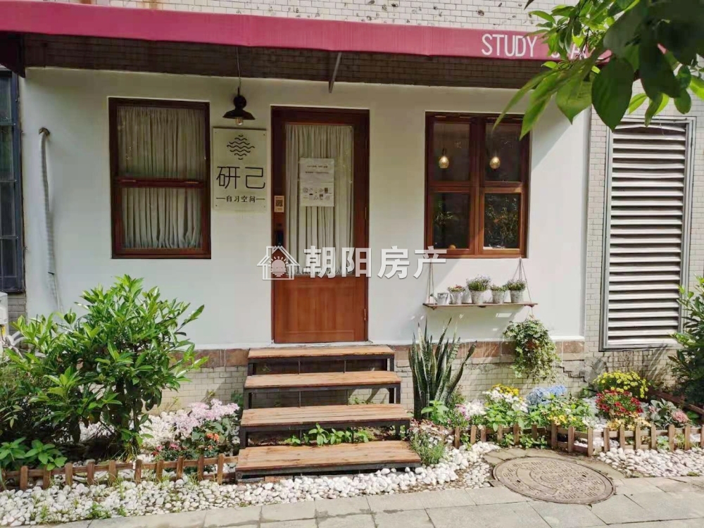 上东锦城 174平 精装六室朝南 学区房 交通便利
