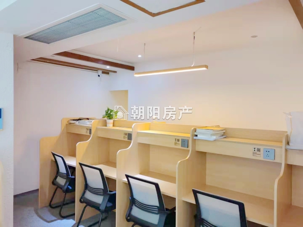 上东锦城 174平 精装六室朝南 学区房 交通便利