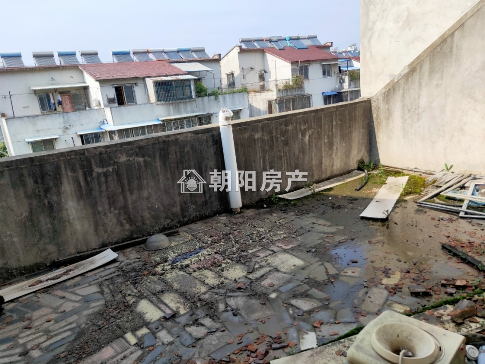 龙泉北村 211平 南向大四居 满两年免税 交通便利