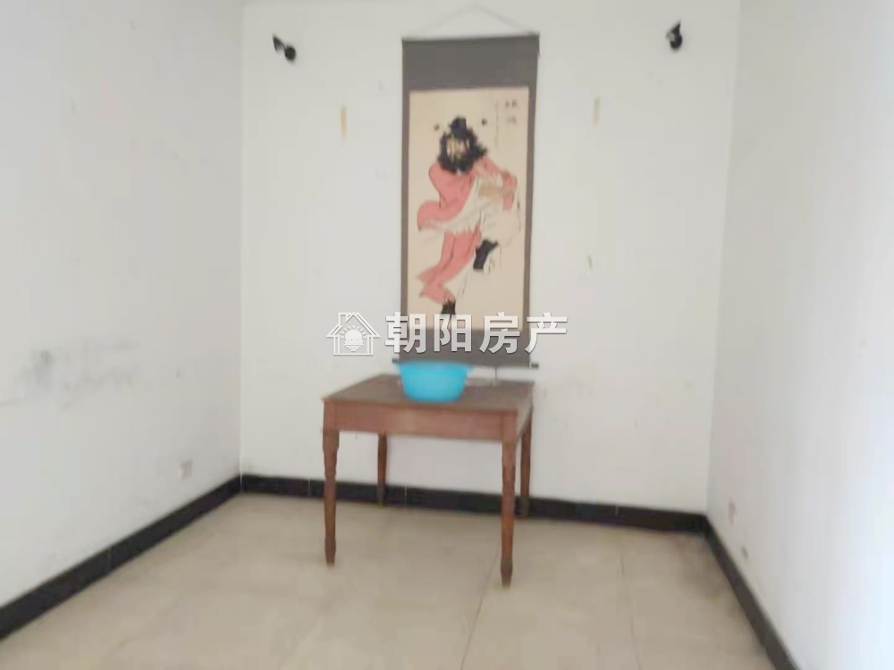 龙泉北村 211平 南向大四居 满两年免税 交通便利