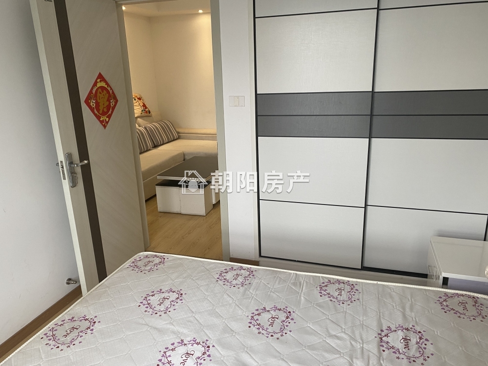 汇金广场公寓出租精装修拎包入住