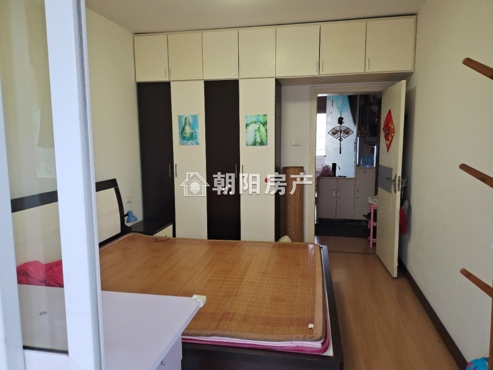 金港家园 92平 南向三居 满五唯一 精装 2810元/平