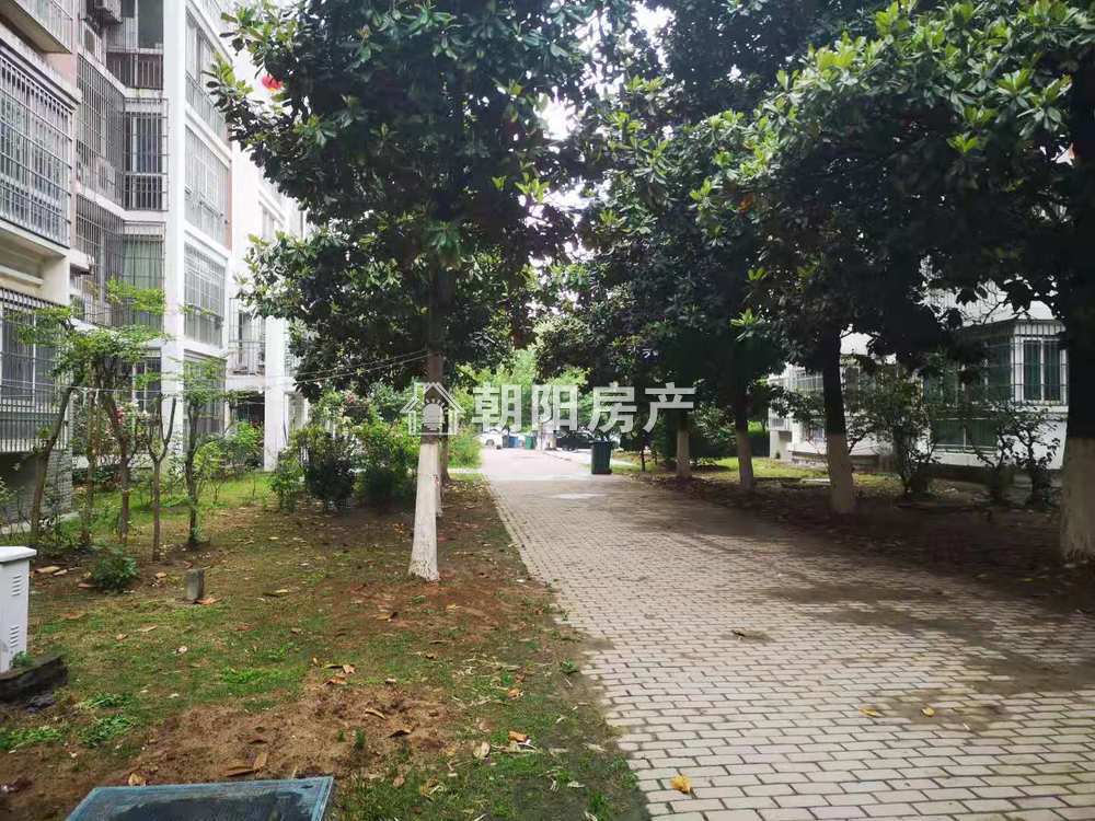 惠利翰林华府 140平 南向精装三室 满两年 交通便利