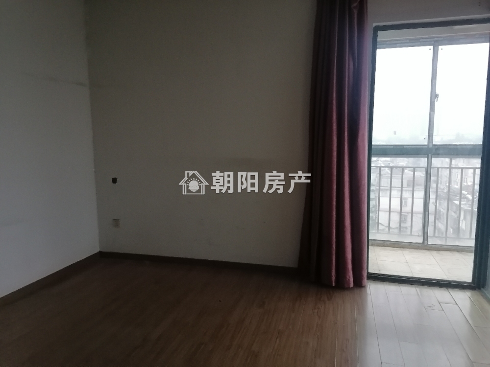 绿城花园 157平 五室两厅 交通便利 随时看房