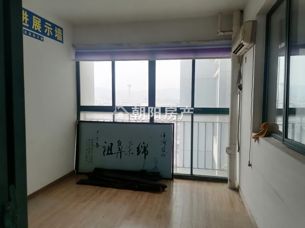 绿城花园 157平 五室两厅 交通便利 随时看房