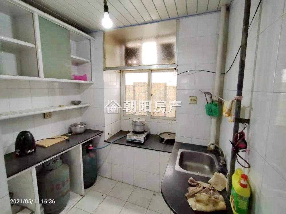 福乐街 74平 东向两室 满两年 交通便利