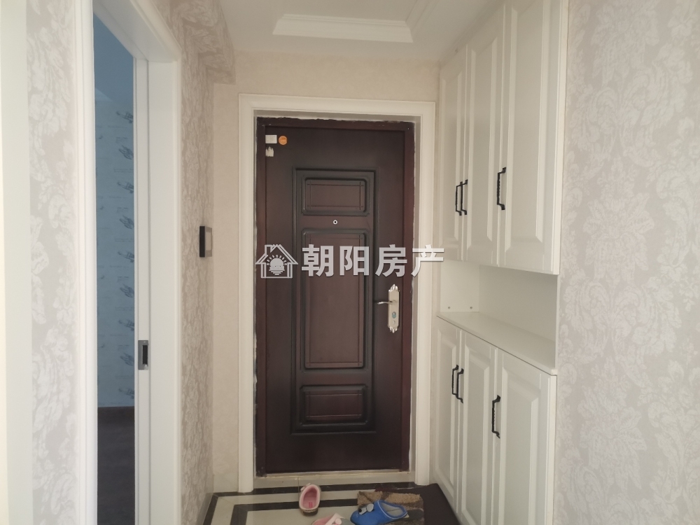 兰乔公馆 122平 南向豪装三居 学区配套全 独家