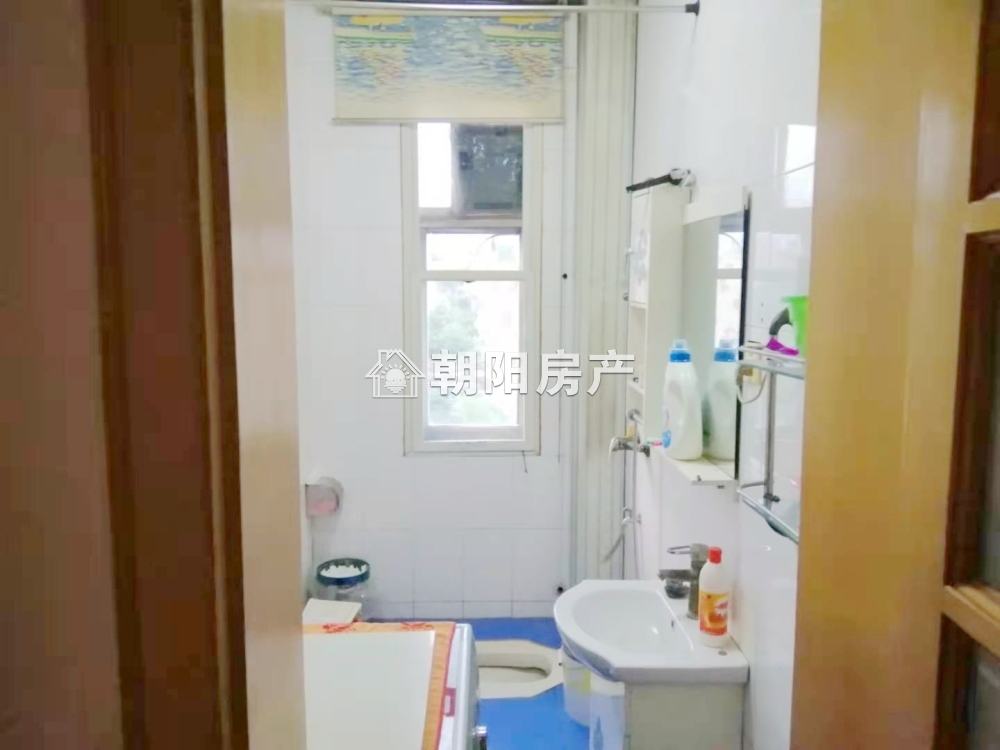 龙泉北村 129平 四室两厅两卫 南北通透 满两年 精装随时看房