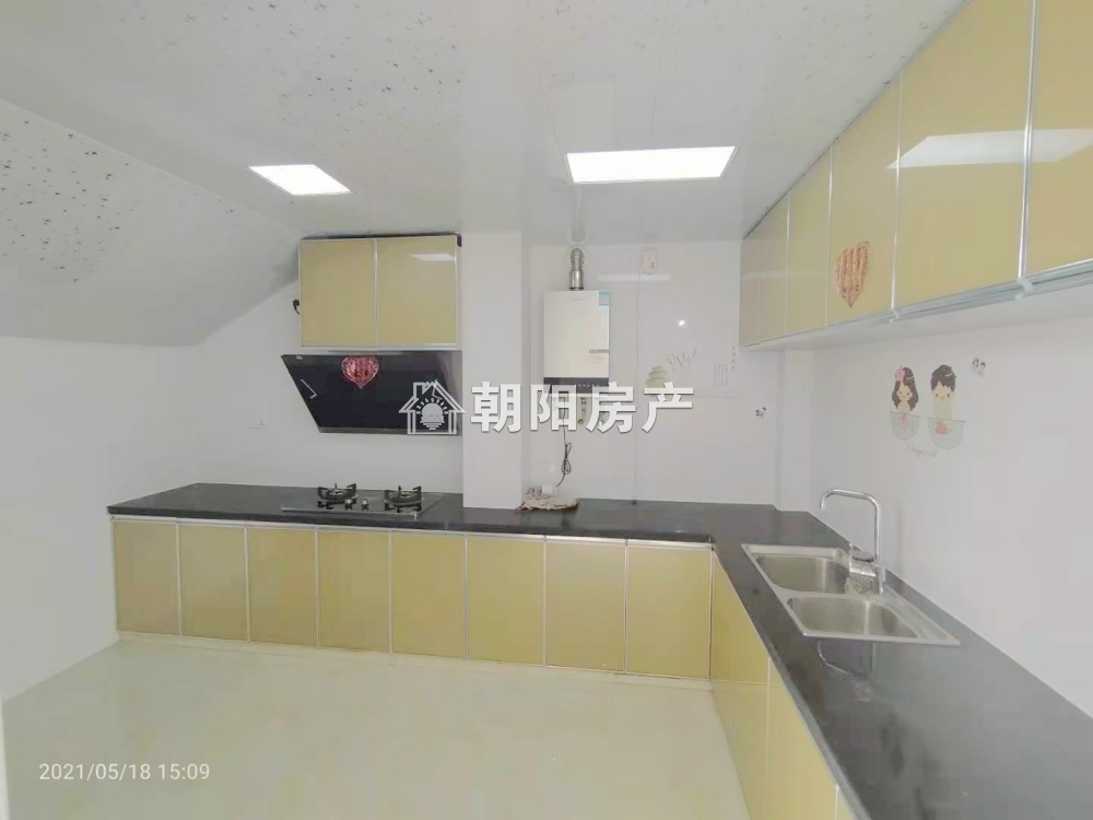 信谊四季城 4室2厅 二十六中学区 送家具家电