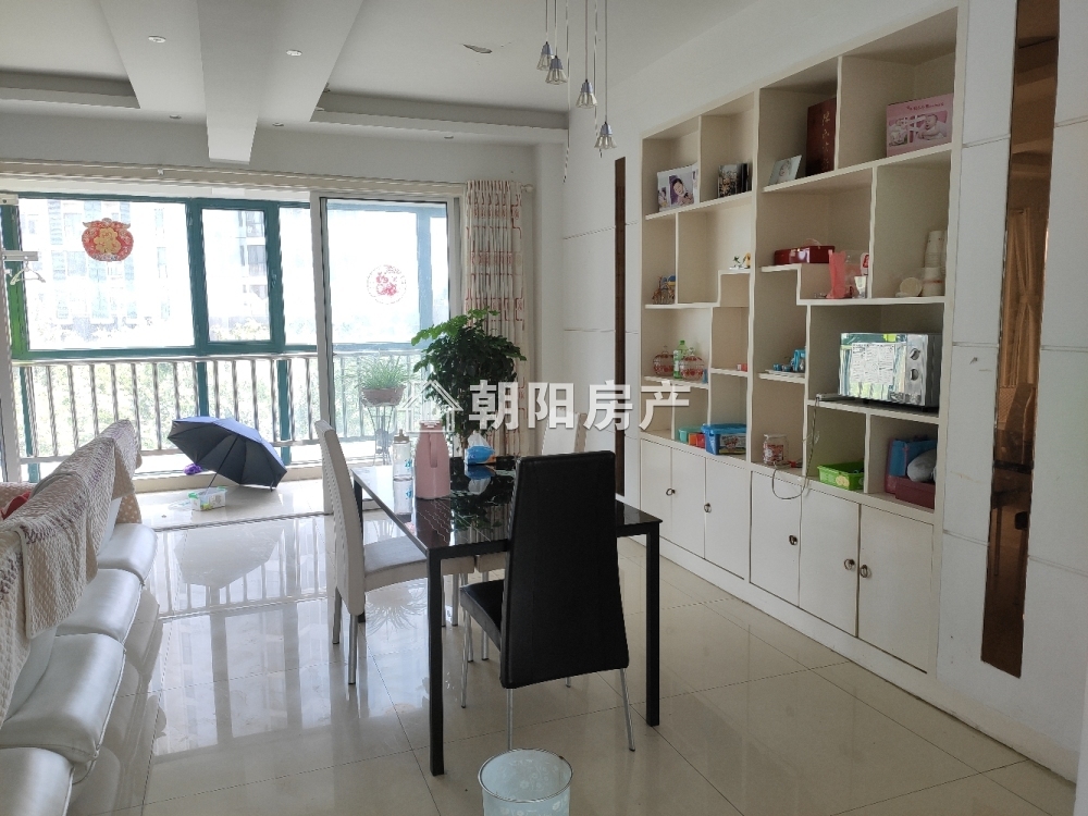 力达明和绿洲 188平 精装四室朝南 满两年 随时看房