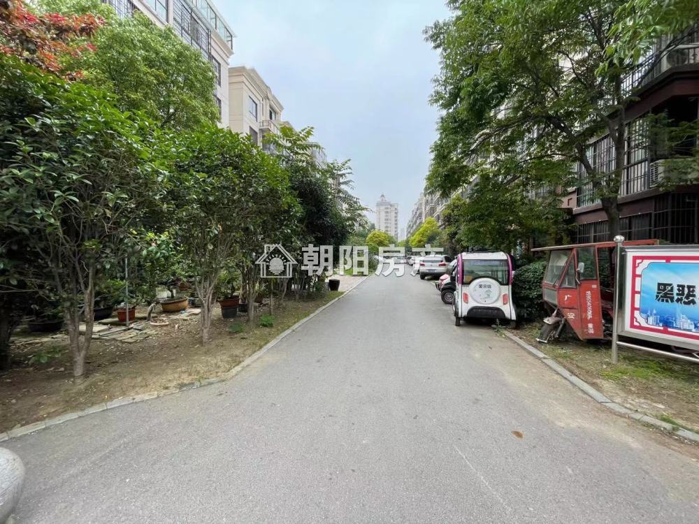 金地月伴湾一区 112平 南向三居 学区房 毛坯