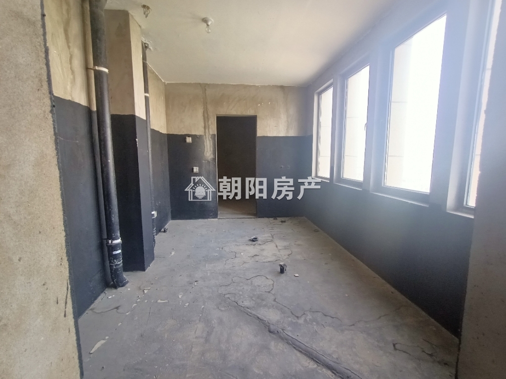 金融世家 276平 五室二厅四卫 南向采光好 配套齐全