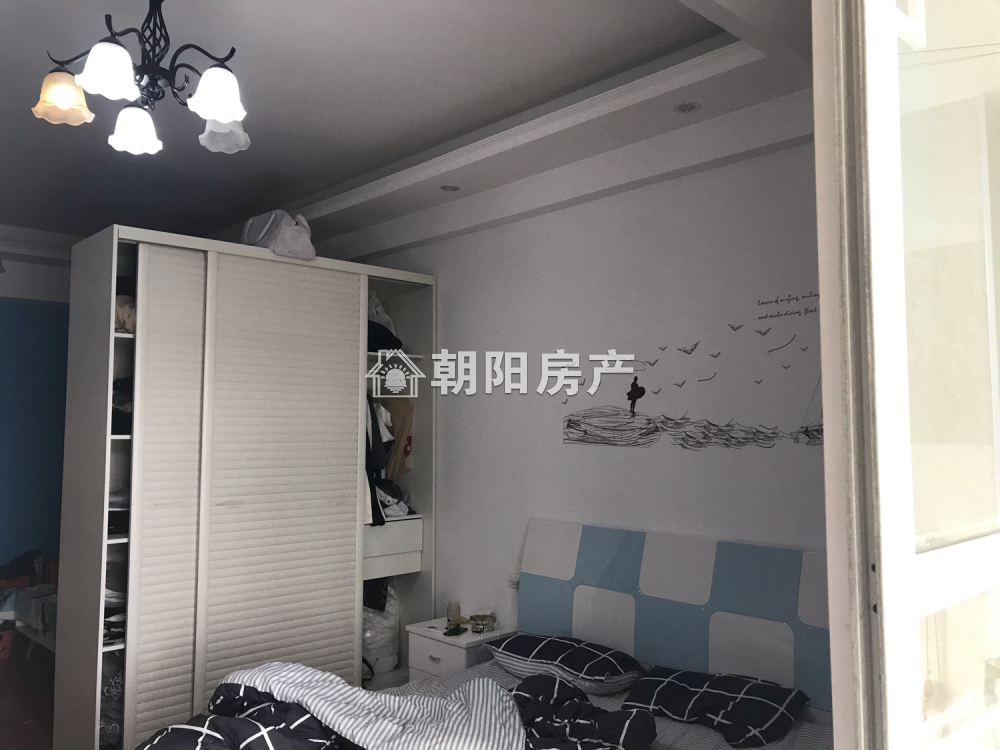 尚城公寓 67平 朝南精装一居 满两年 交通便利 学区房