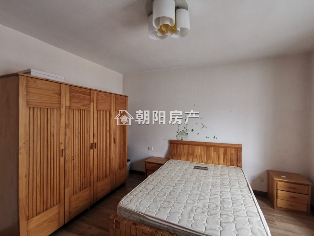 广场景苑 86平 南向两室两厅 精装 满两年 学区房