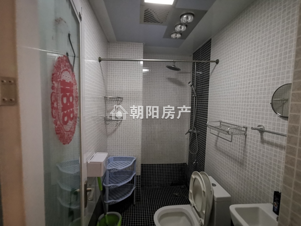 广场景苑 86平 南向两室两厅 精装 满两年 学区房
