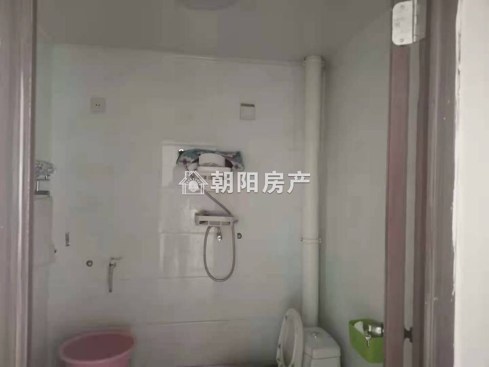 金龙门公寓 51平 南向一室一厅 满两年 交通便利 随时看房