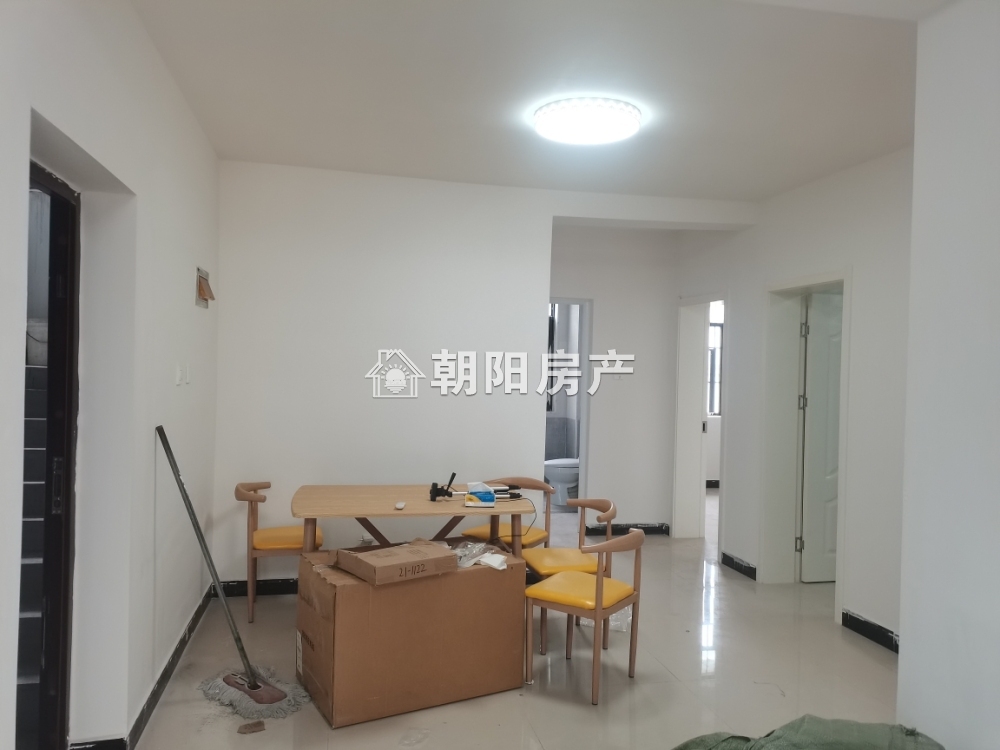 香樟苑四期 99平 精装三室朝南 采光好 环境佳