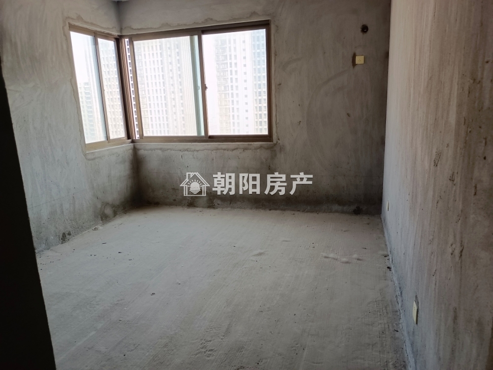 湖滨雅居 92平 南向两室 满五唯一 采光好 交通便利
