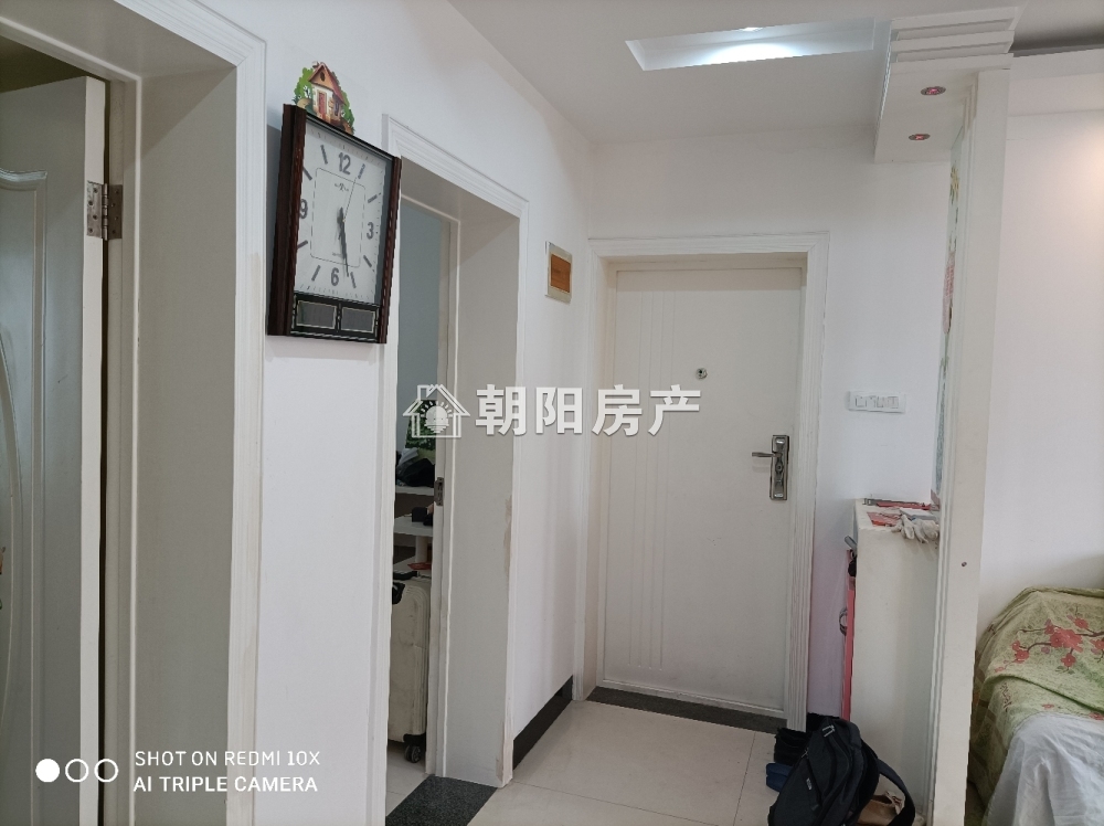 金港家园 114平 南向精装三室 满五唯一 交通便利