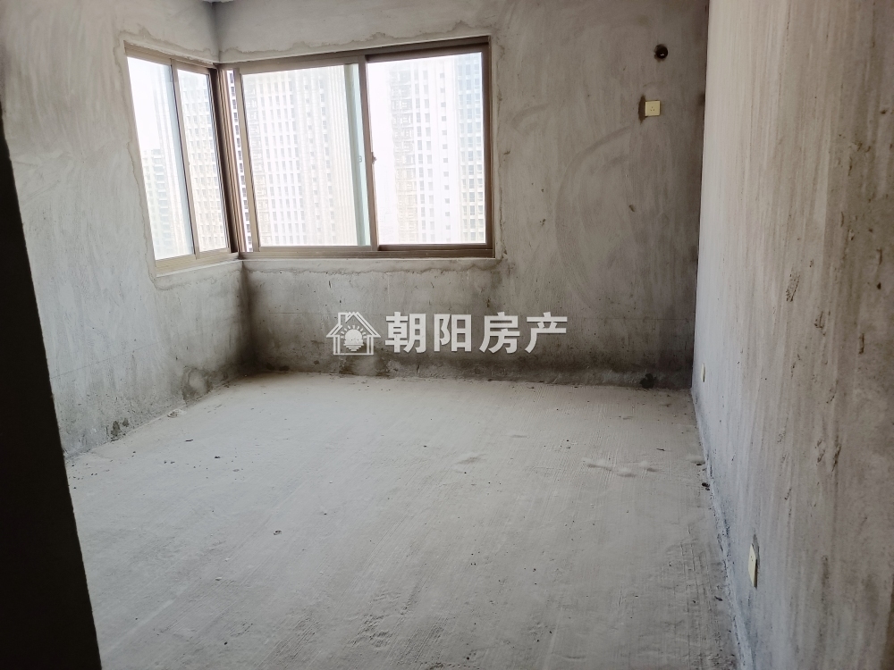 湖滨雅居 92平 南向两室 满五唯一 采光好 交通便利