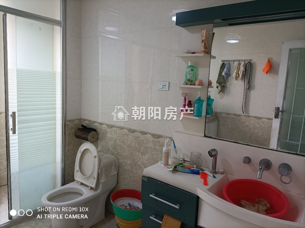 金港家园 114平 南向精装三室 满五唯一 交通便利