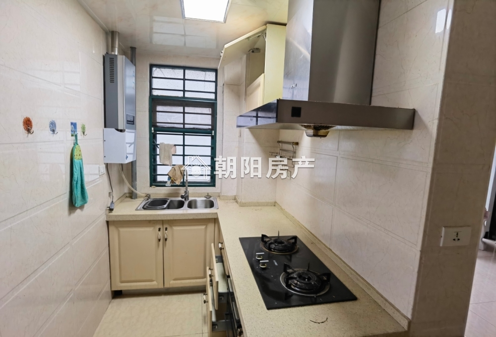 绿城花园 128平 南向精装三室 满两年 学区房 交通便利