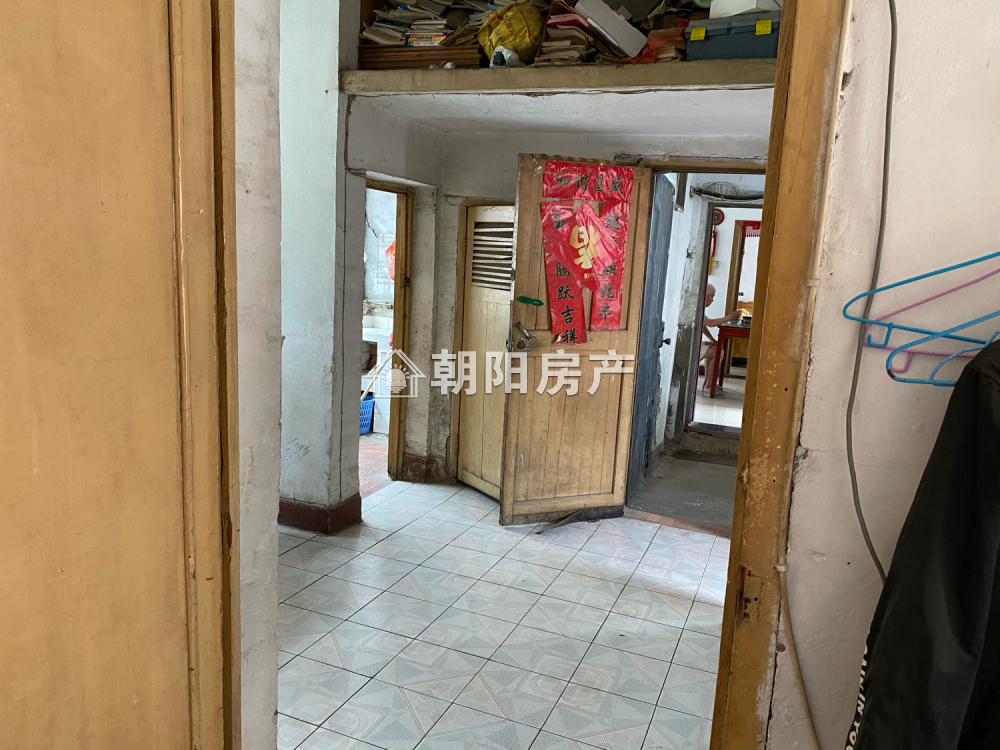 针织厂北生活区 70平 朝南两居 交通便利 简装