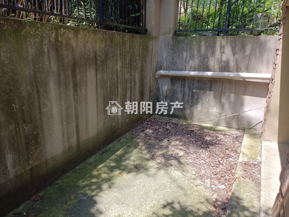 顺发泽润园 139平 朝南四室双卫 免税交通便利