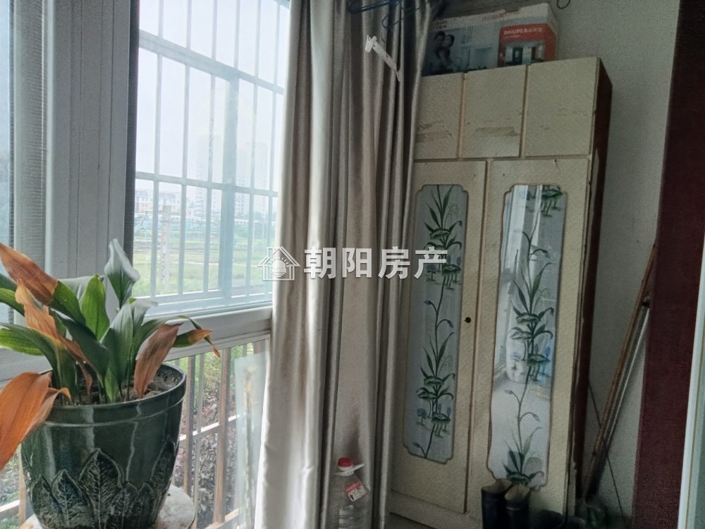 书香茗苑 90平 南向精装两居 学区房 满两年 采光好