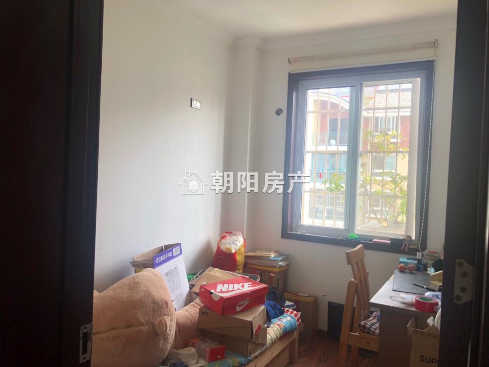 金丰易居一期 80平 南向精装三室 2738元/平 交通便利