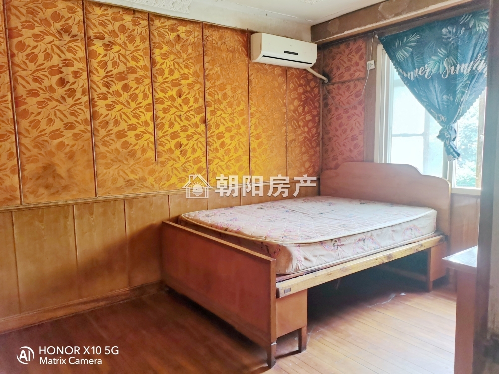 法院新村 77平 南向两室 采光好 满两年 交通便利